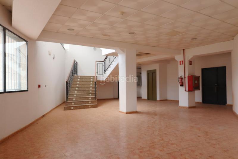 Foto a279ef2b-b6af-41ba-a80b-ce82a14cacf0. Bâtiment à usage industriel dans Zona Industrial Pinto