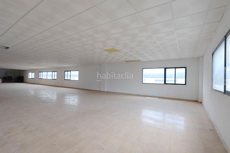 Foto 54c26b85-60d4-46f8-a728-737b38a47d3b. Nave industrial en Zona Industrial Pinto