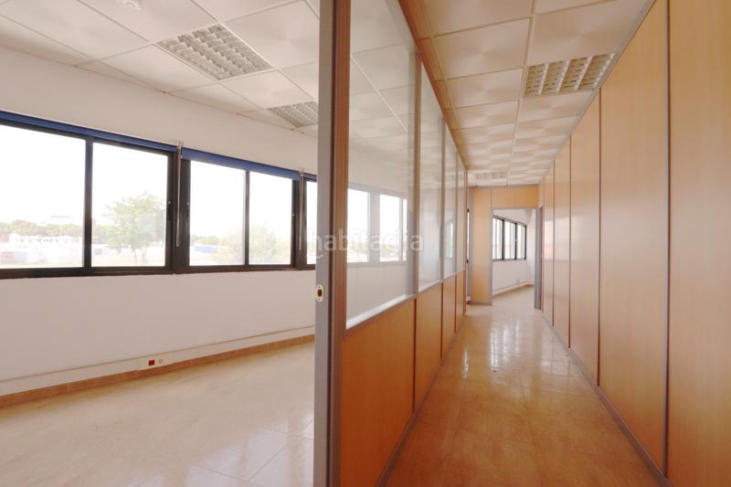 Foto 8d971293-0412-4ea2-a8b9-6bd8c857c6cb. Nave industrial en Zona Industrial Pinto