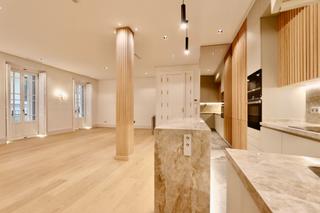 Appartement à Calle de la reina 31