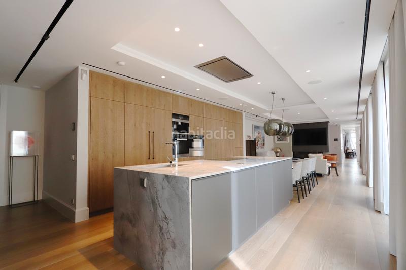 Foto 4dc19dc5-3326-4963-b4dd-d0ecff805f8c. Flat with heating parking pool in Recoletos Madrid