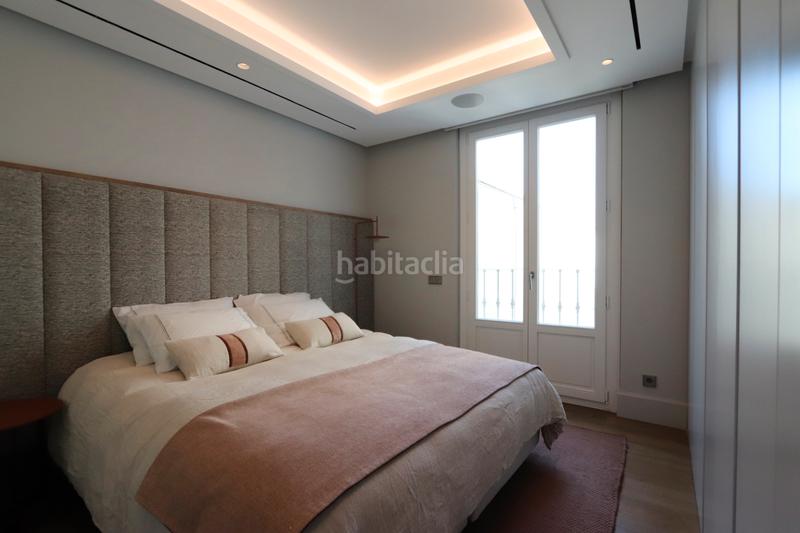 Foto 54cad3b6-3bbb-480a-83b4-39d46b9c3827. Piso en Recoletos Madrid