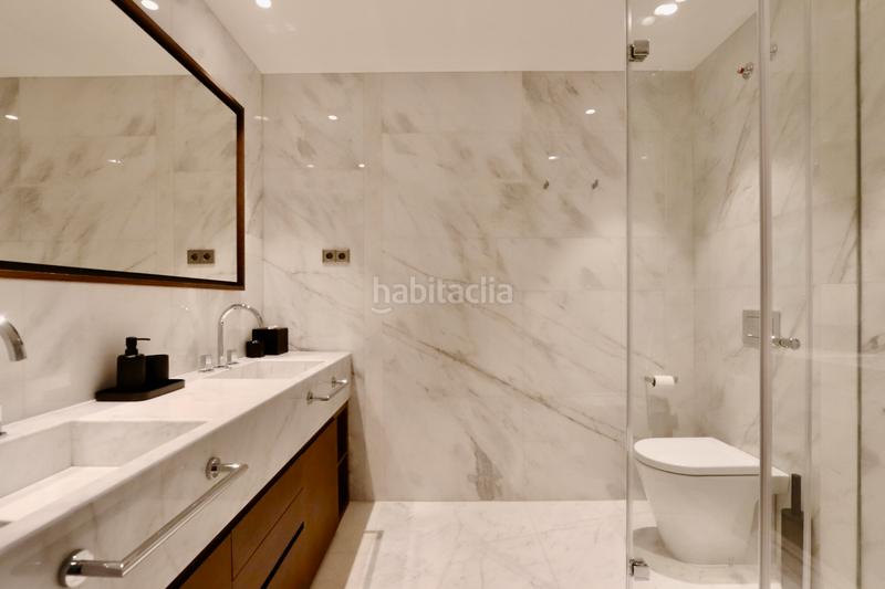 Foto a6fca6c1-d81e-4a12-b484-2efb89cc3278. Piso en Recoletos Madrid