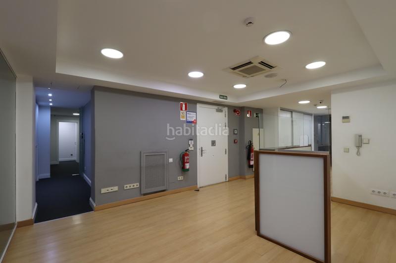 Foto 68eb2660-ab99-4b79-83af-92a7be7130d8. Location bureau avec parking dans Recoletos Madrid