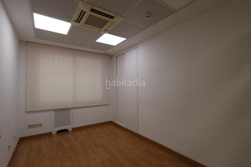 Foto 430a6362-8a7d-4989-8476-ac94a16edb90. Miete büro mit parking in Recoletos Madrid