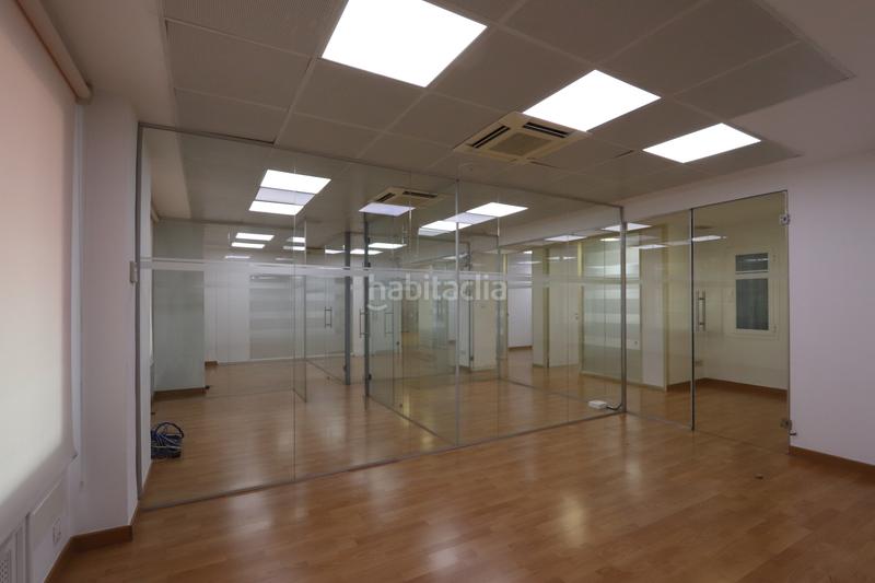 Foto 5d88366b-a8d7-4f89-9297-f7ec985d393a. Rent office space with parking in Recoletos Madrid
