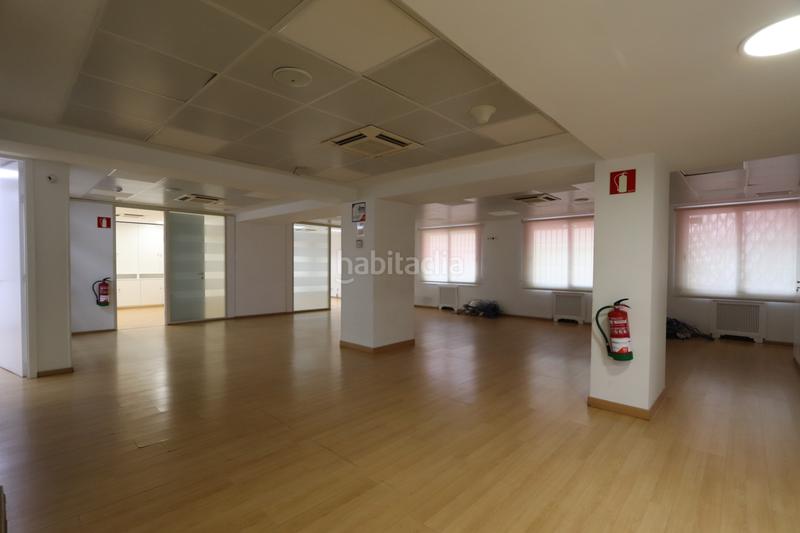 Foto ffe98afc-ee87-4350-a027-fba06581722e. Rent office space with parking in Recoletos Madrid