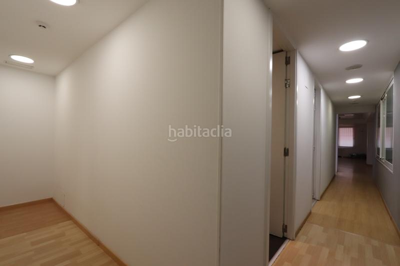 Foto 6564241e-bc0f-4e93-91a7-94447322911a. Alquiler oficina en Recoletos Madrid