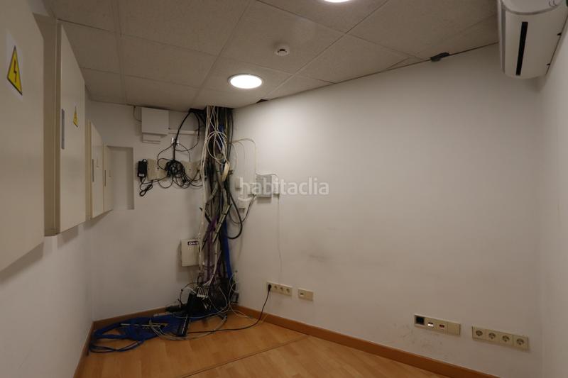 Foto abab20ab-b7fc-4a02-9e40-fd4da1c4166c. Alquiler oficina en Recoletos Madrid