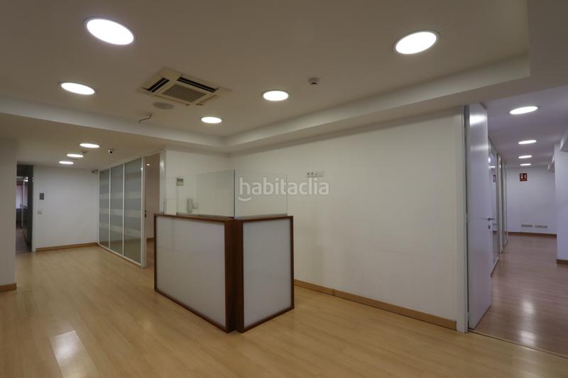 Foto ce89340a-c905-48e4-a865-4203be65d526. Alquiler oficina en Recoletos Madrid