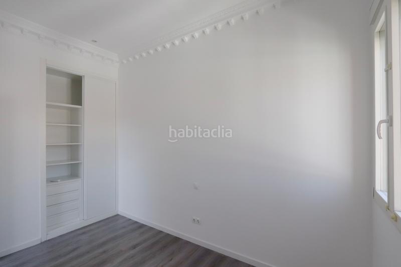 Foto bf2eda9f-f159-458e-bc20-0050baea57d5. Rent penthouse with heating in Almagro Madrid