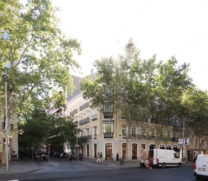 Foto 2013e5ce-1ae1-48ab-a75b-e509cc91a5e9. Attique avec cheminée chauffage parking piscine dans Madrid