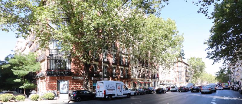 Foto 17c712c0-f68b-4868-9294-8880500f5bc2. Piso velazquez a estrenar junto al retiro en Recoletos Madrid