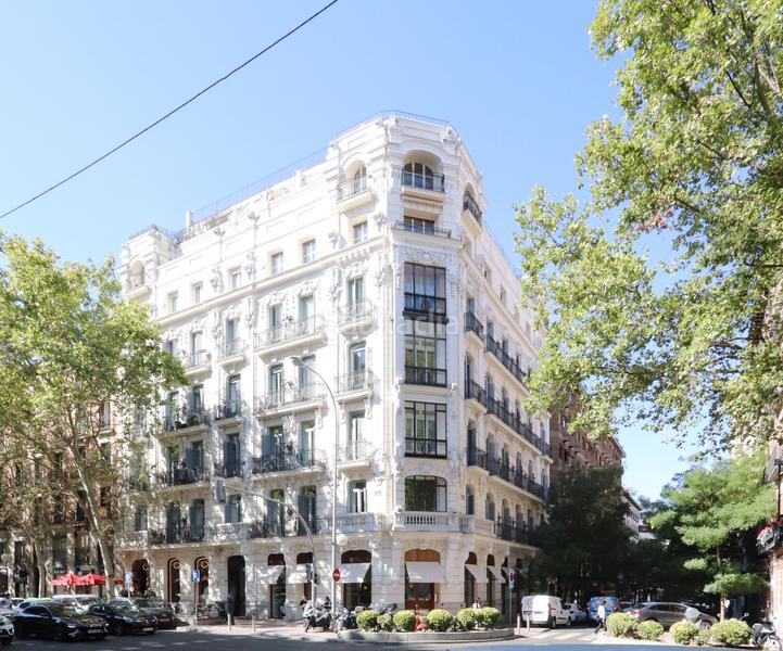 Foto 37b5fde6-bf2b-4f5d-9860-518a0c4393b8. Piso velazquez a estrenar junto al retiro en Recoletos Madrid