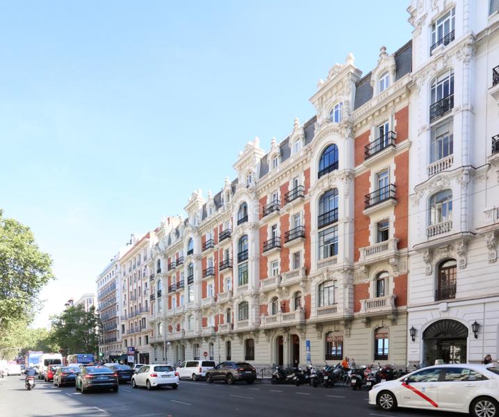 Foto 5288e8e8-cc1f-4180-b9e1-5b3c5bf8778a. Piso velazquez a estrenar junto al retiro en Recoletos Madrid