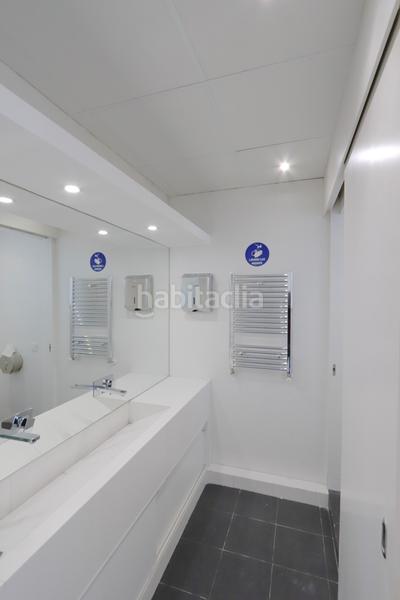 Foto 0dbbbb8b-3789-4f7d-b047-7fdf76baec15. Rent office space with heating in Castillejos-Cuzco Madrid