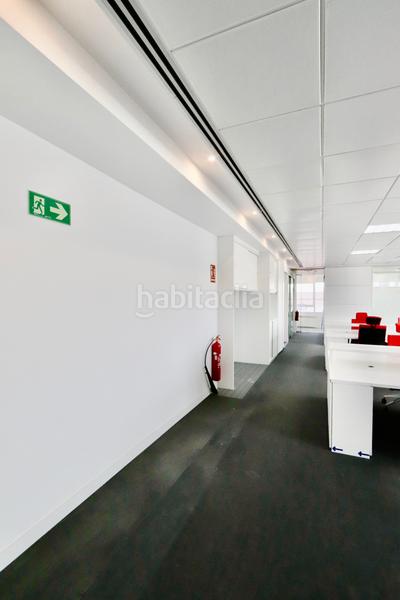 Foto b4abea08-6bf9-47a9-9b7f-a38b507bd6c8. Rent office space with heating in Castillejos-Cuzco Madrid