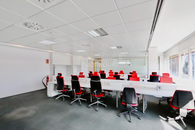 Foto b631452a-1dcd-422c-8973-1abd61cd51e9. Rent office space with heating in Castillejos-Cuzco Madrid