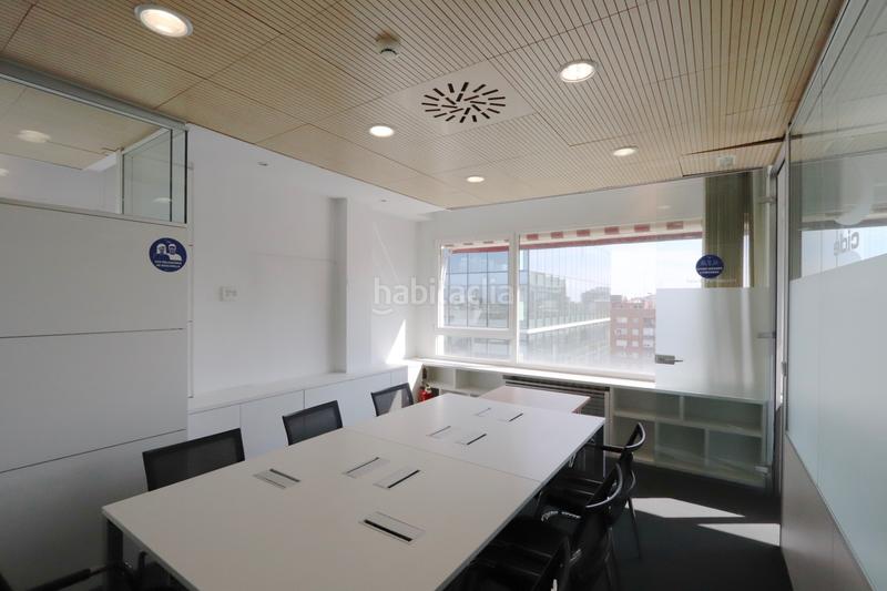 Foto d32b0e35-0a69-452e-9056-5143632bce80. Rent office space with heating in Castillejos-Cuzco Madrid