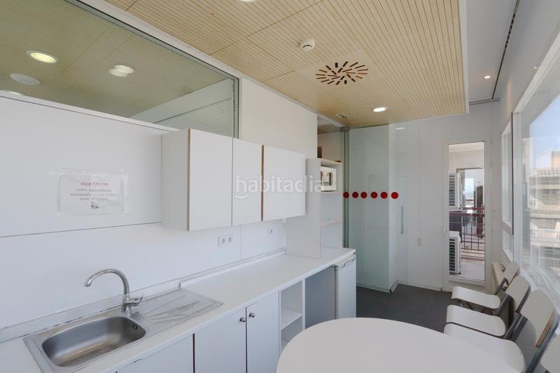 Foto 886c3342-0a39-4136-8edb-7380bc363693. Lloguer oficina amb calefacció a Castillejos-Cuzco Madrid