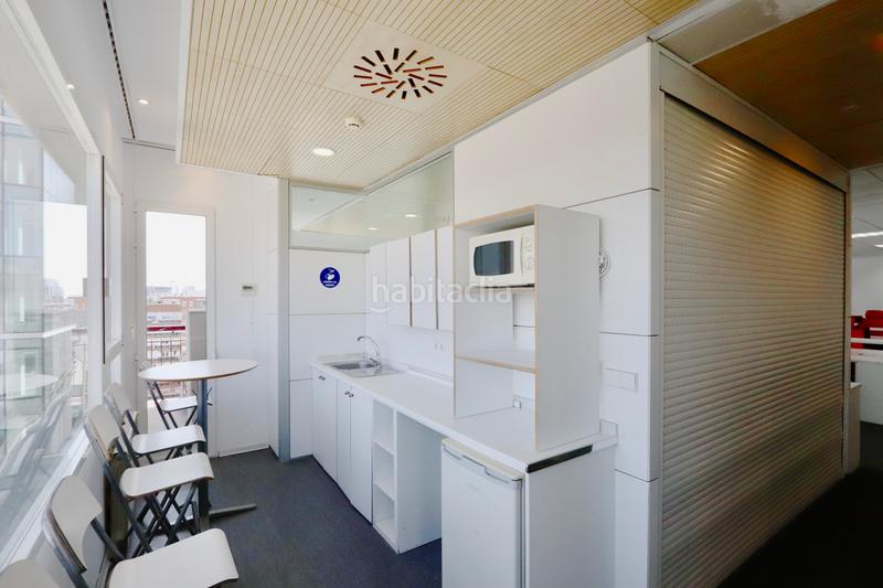 Foto 9ed31ed5-93d9-4f08-98ab-5f2b066bf83f. Lloguer oficina amb calefacció a Castillejos-Cuzco Madrid