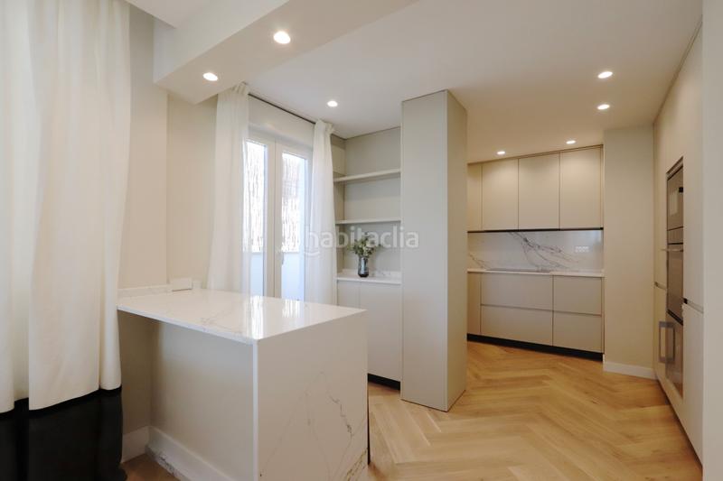 Foto 9d22ee93-dc79-498d-8c2e-7eac3fa43274. Attique avec chauffage dans Goya Madrid