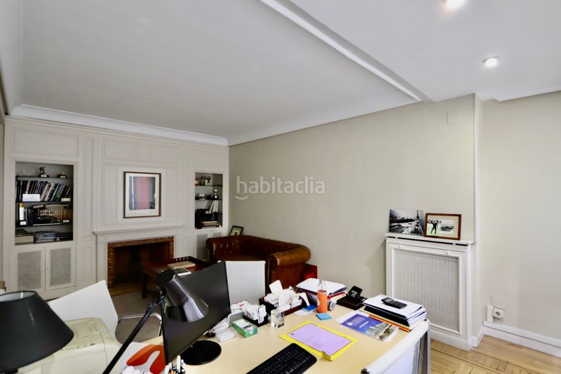 Foto 047c13ed-892d-44f9-bd14-45bc7668eef6. Etagenwohnung mit kamin heizung in El Viso Madrid