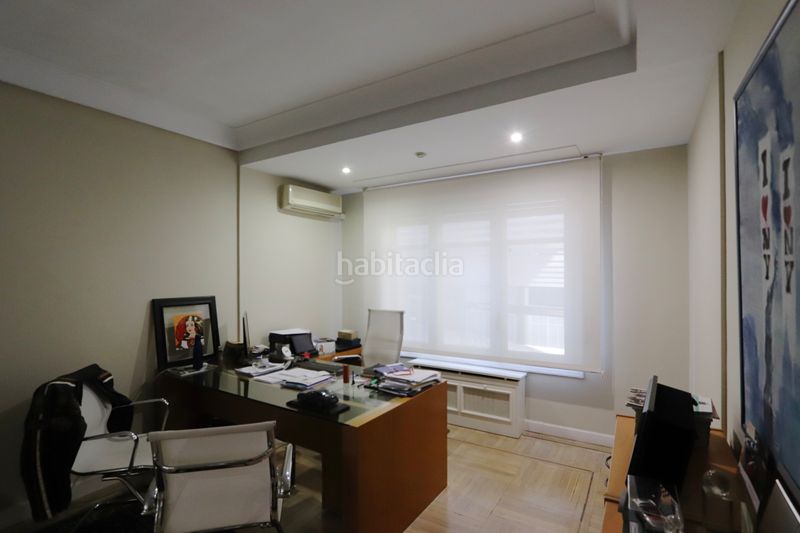 Foto 5980802c-8bd6-4a5b-be8b-fae7654e1300. Etagenwohnung mit kamin heizung in El Viso Madrid