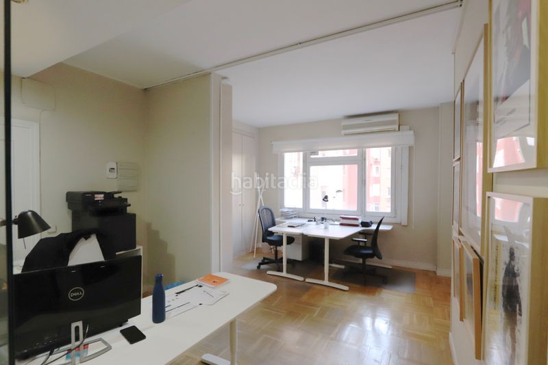 Foto ff3fc886-d136-414d-b636-474f85753d30. Etagenwohnung mit kamin heizung in El Viso Madrid
