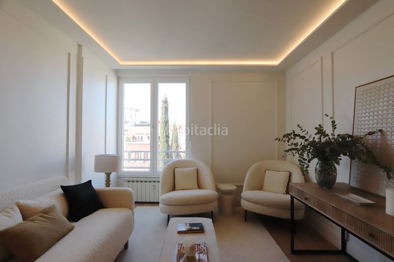 Foto 03a90ba5-76fd-445c-874e-366ee6b228c4. Apartament amb calefacció aparcament a Almagro Madrid