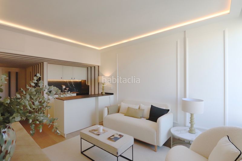 Foto 5c31fc8d-9d62-4850-a16b-1b160a510cfa. Apartament amb calefacció aparcament a Almagro Madrid