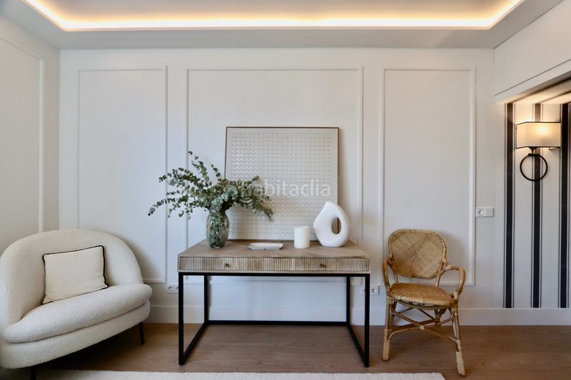 Foto 7c869f37-7731-466c-9a65-c72f6fc84a4c. Apartament amb calefacció aparcament a Almagro Madrid