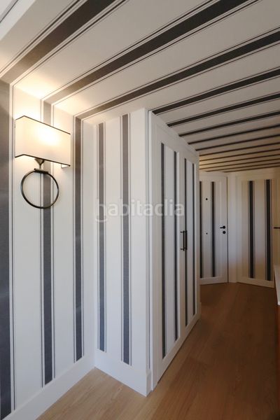 Foto c61d7d37-19ca-4780-90e1-ee1e50368a8a. Apartament amb calefacció aparcament a Almagro Madrid