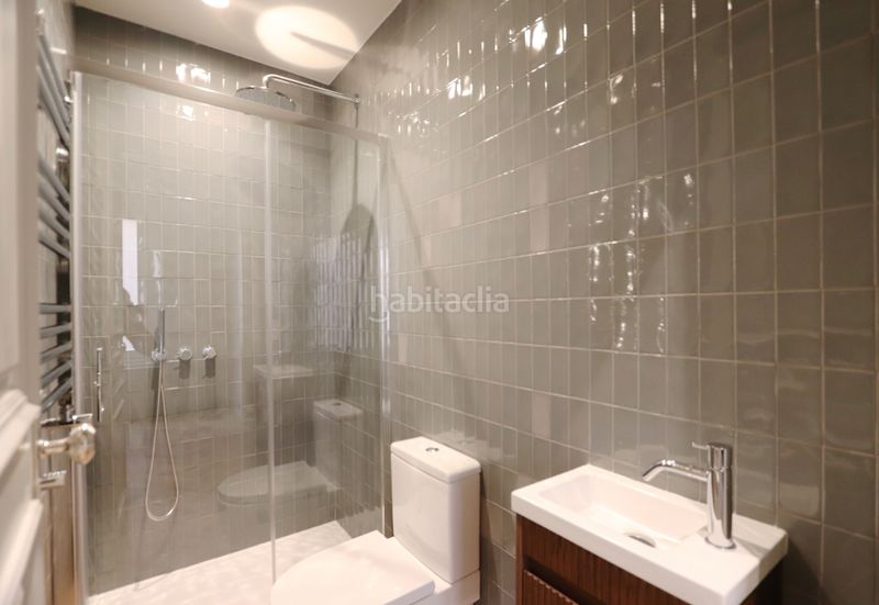 Foto 25a1bcf4-6ff1-4776-9524-8a1a96811019. Piso en Jerónimos Madrid