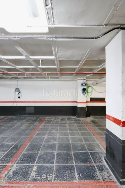 Foto 1b3c39b8-1f13-4fb7-833d-31abd3bb20ee. Pis amb calefacció aparcament piscina a Almagro Madrid