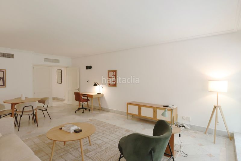 Foto de8bd65e-2929-4bb3-b860-63d1fbed875f. Pis amb calefacció aparcament piscina a Almagro Madrid