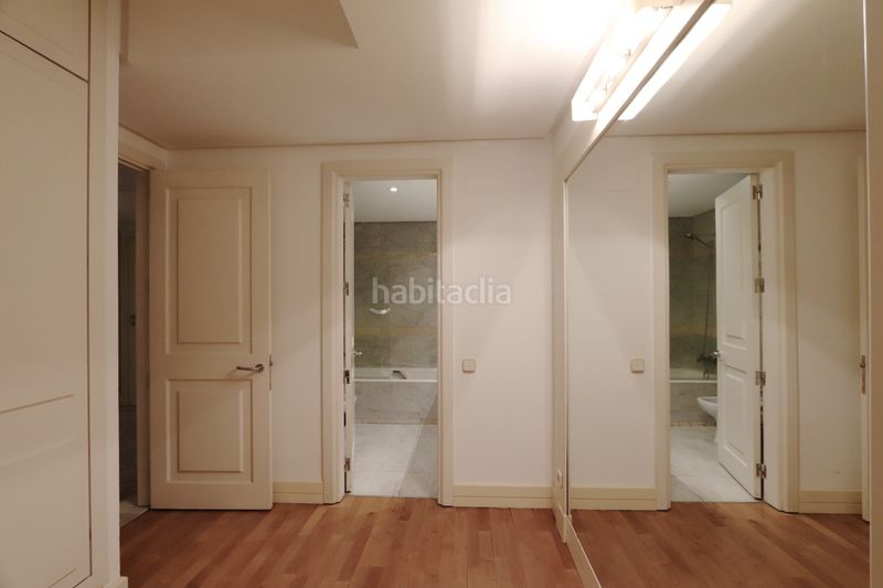 Foto fc615077-153e-44f0-a0ff-bedf67d1f4f5. Pis amb calefacció aparcament piscina a Almagro Madrid