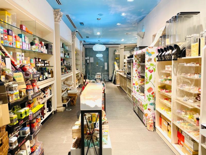 Foto af59be4a-8039-4f35-a0bd-985b082b36d7. Alquiler local comercial  en calle nueva en Figueres