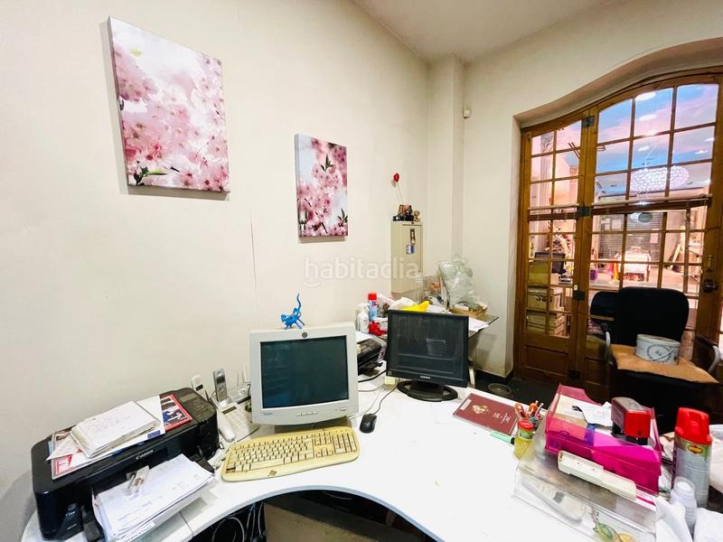 Foto dc6f013d-969d-41da-87bd-95a3df5611e4. Alquiler local comercial  en calle nueva en Figueres