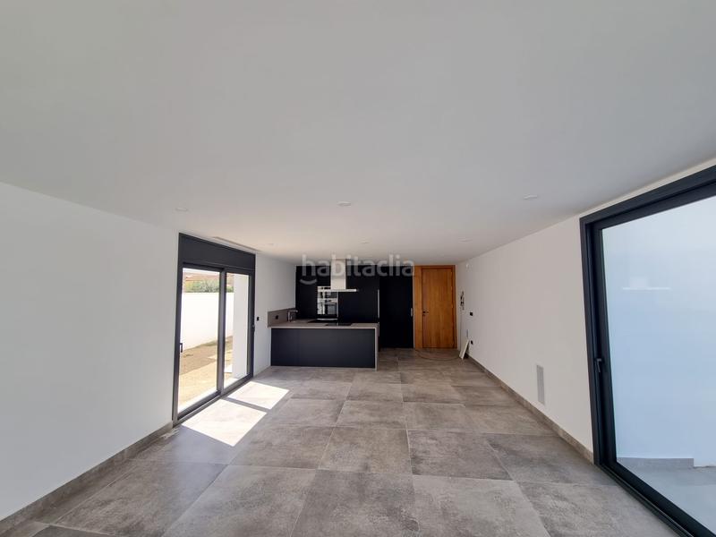 Foto 299024d9-6c51-4d13-b36e-66d182f157c0. Haus mit parking pool in Tordera - Fluvià - Llobregat Empuriabrava