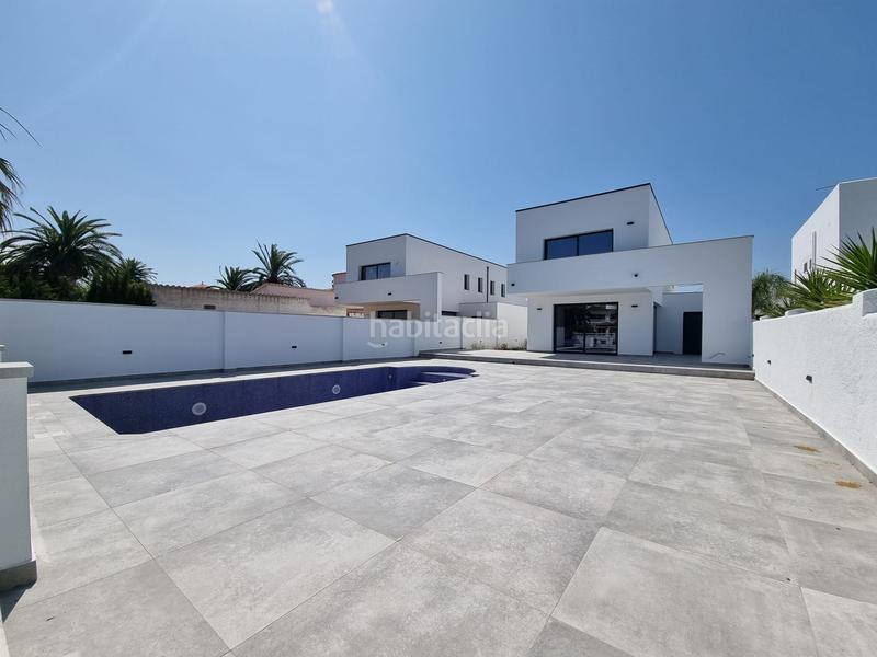 Foto bf1cb974-23cf-4f3a-94d9-618faede911a. Haus mit parking pool in Tordera - Fluvià - Llobregat Empuriabrava