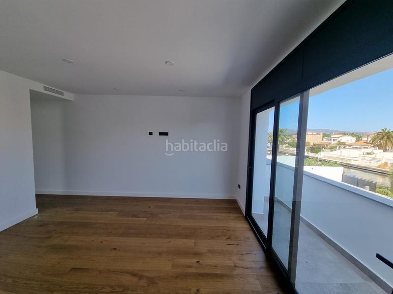 Foto e24420c3-ac08-434d-8f8e-50703fec400e. Haus mit parking pool in Tordera - Fluvià - Llobregat Empuriabrava