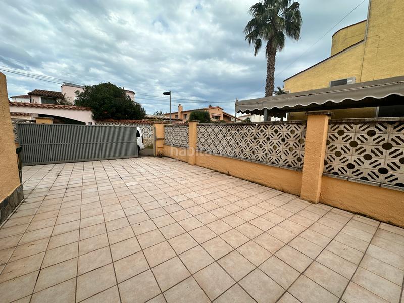 Foto 44cc4bf3-c1a0-4dfe-8026-d437ffd71676. Casa  en sector Requesens en Requesens Empuriabrava
