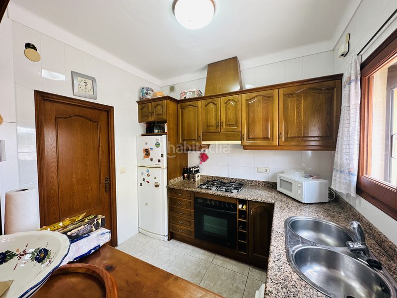 Foto 24acad22-05af-4551-96c1-0c61b6d6567b. Casa amb piscina a Requesens Empuriabrava