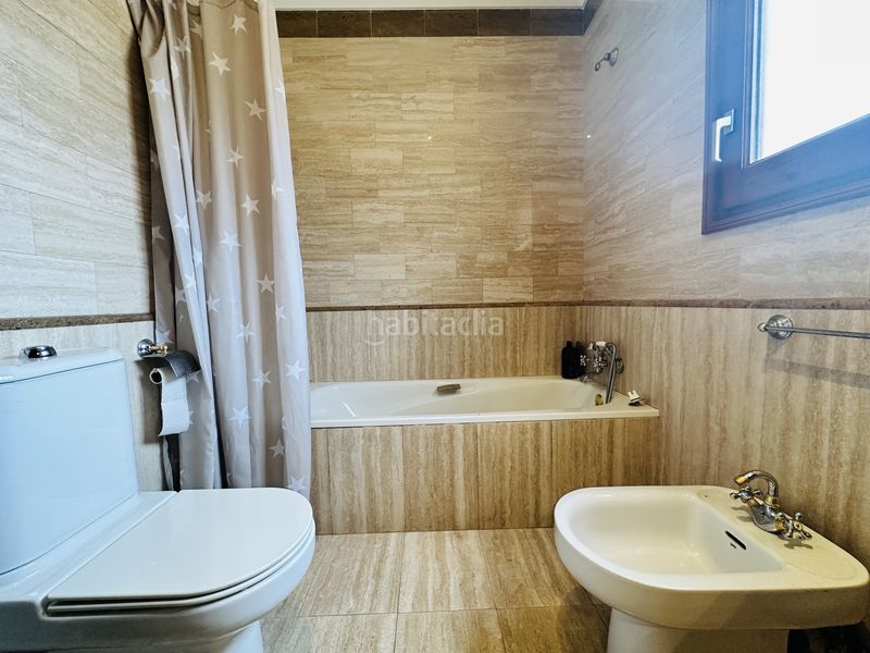 Foto efd1f7f6-4171-48c4-8095-3131c312b25b. Casa amb piscina a Requesens Empuriabrava