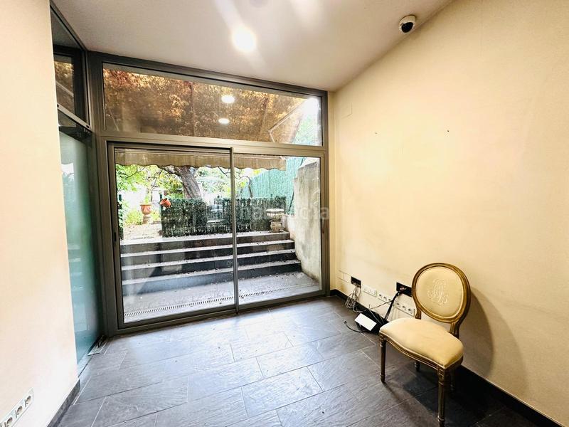 Foto 2d7d3fe6-d65b-43ad-943c-498f53161855. Alquiler local comercial  amplio y bien situado en alquiler en Figueres