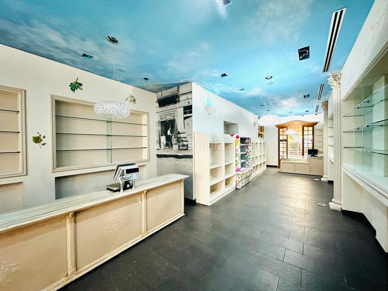 Foto 99c3d6e4-7309-45b2-bb1d-553a5322e84b. Alquiler local comercial  amplio y bien situado en alquiler en Figueres