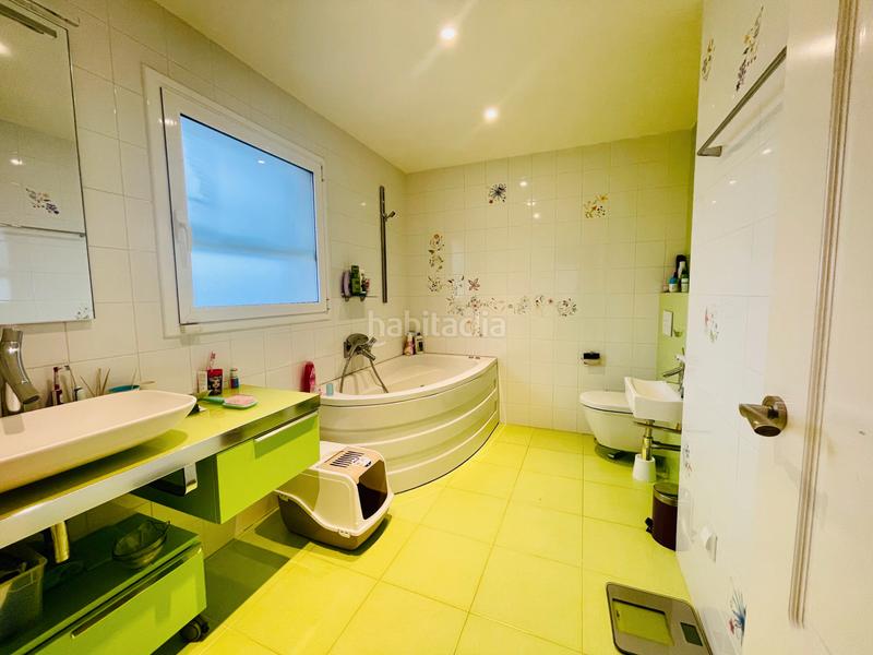 Foto c527a184-6a97-46f9-b5f9-d41fa907a3ed. Chalet casa con piscina en venta en Alberes Empuriabrava