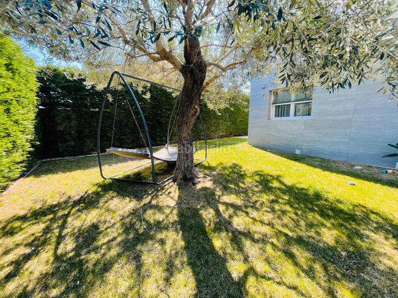 Foto cb1d5ade-d3f7-4800-aec0-ec692340373d. Chalet casa con piscina en venta en Alberes Empuriabrava