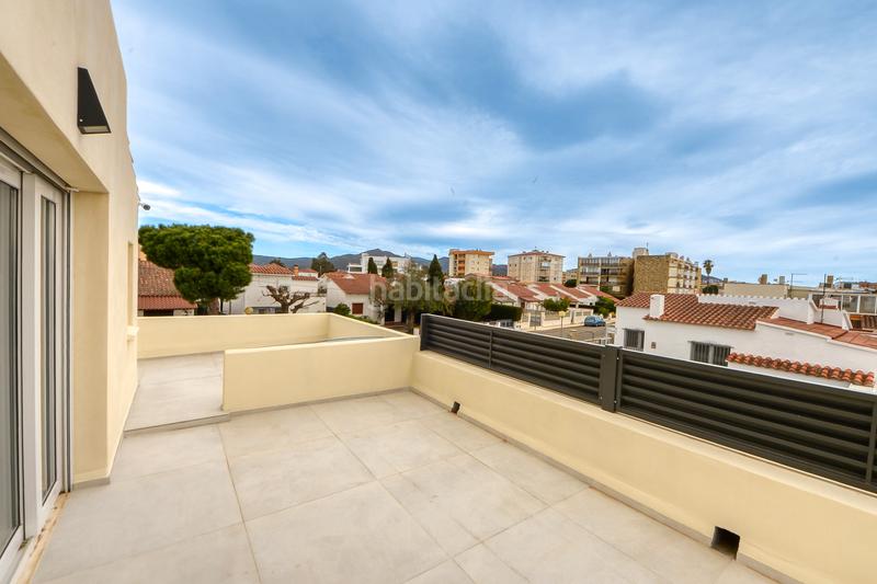 Foto 547abfbf-c69b-479e-b8a0-82d31ed497e3. Alquiler casa  con piscina para alquiler anual en Roses